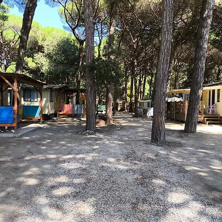 Camping Mareblue Mobilhomes On Mare E Pineta